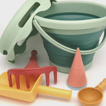 Compactoys Eco Beach Bucket With Sandbox Toys 7 In 1, Green