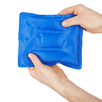 Cooling and heating pad with knee protection