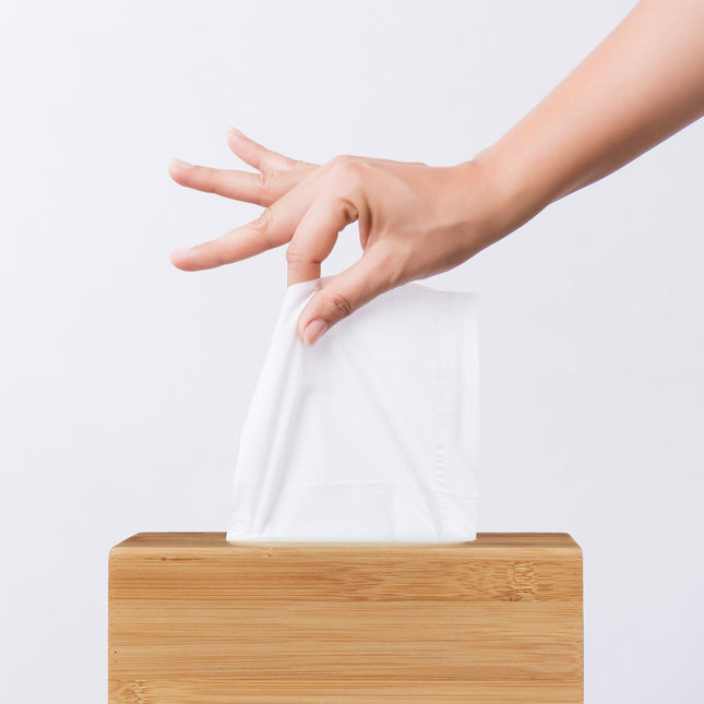 Cosmetic napkin box in bamboo