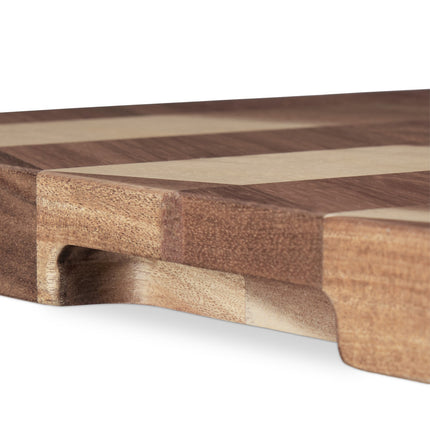 Cutting board in acacia wood