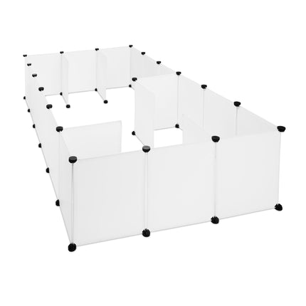 DIY Fence for free-roaming animals Plastic
