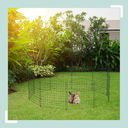 Dam fence with top arch