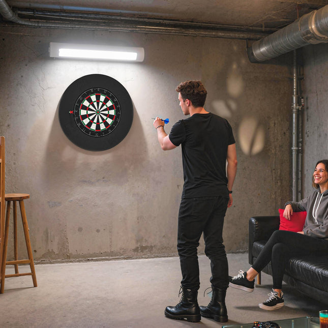 Dartboard-Set mit Sisal-Board, Schutzring, 6 Steel-Darts