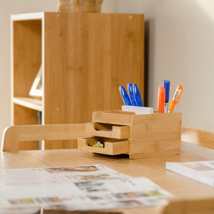 Organisation de bureau en bambou