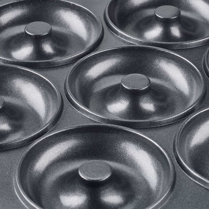 Donut Maker 7 Donuts 700W DM110 Black
