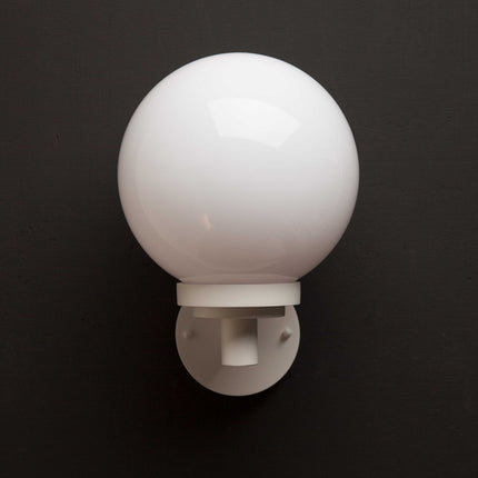 Doro Wandleuchte E27 Fassung IP44 Weiß