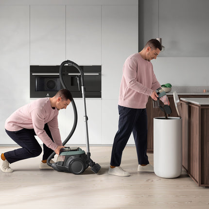 Electrolux Clean 600 Bagless Vacuum Cleaner with HEPA Filter, Ocean Green