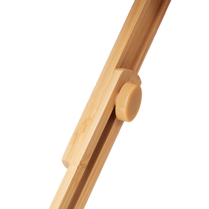 Extendable bath shelf with feet