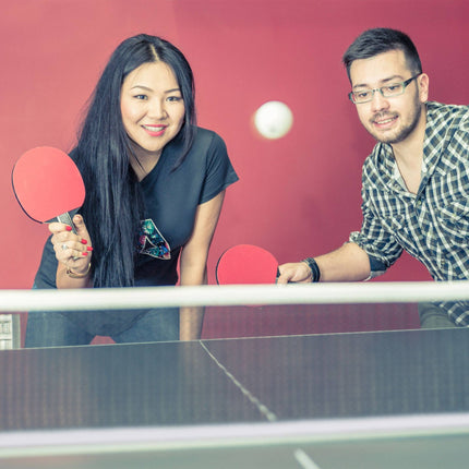 Extendable table tennis net
