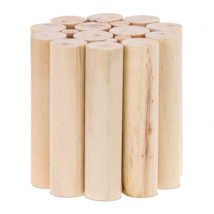 Stolička pod květiny v přírodním designu