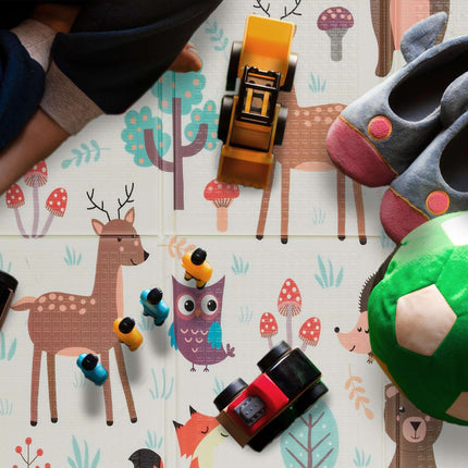 Tapis de jeu pliable avec animaux de la forêt