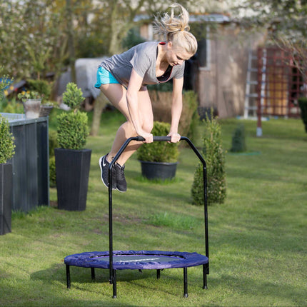 Trampoline pliable avec poignée