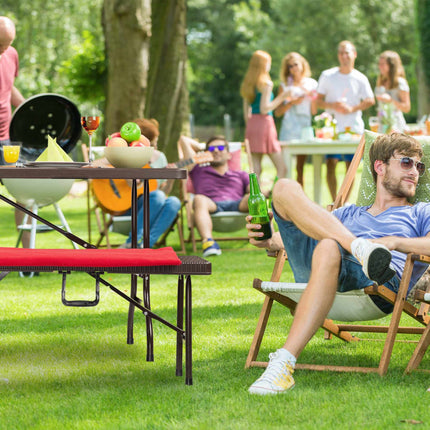 Table de jardin pliante aspect bois