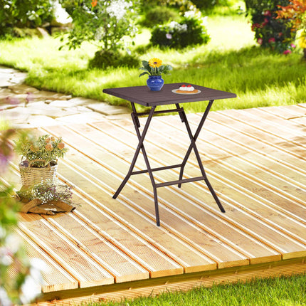 Folding table