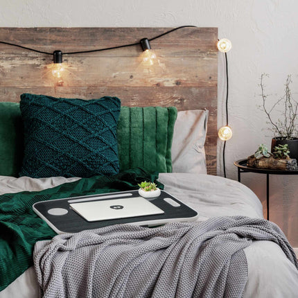 Folding table for laptop