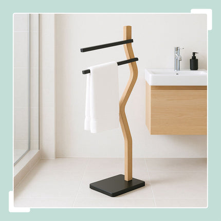 Freistehender Handtuchhalter, 2-armig, gebogener Holzrahmen