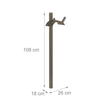 Freestanding hose holder