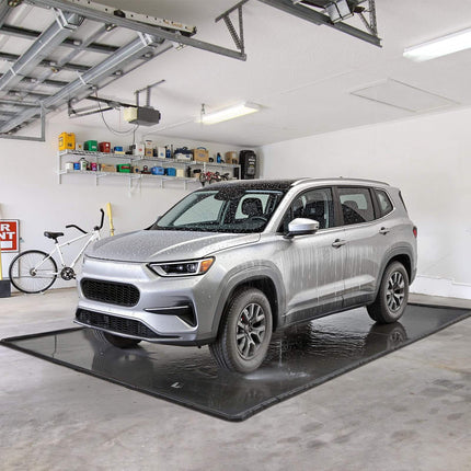 Garage Floor Containment Mat 2.4 x 5.5 m, PVC, Squeegee