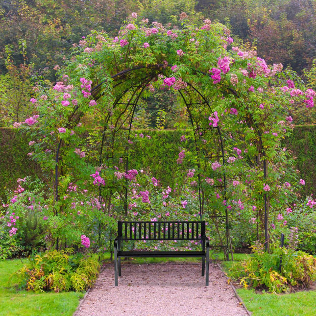 Gartenbank mit Metallstütze