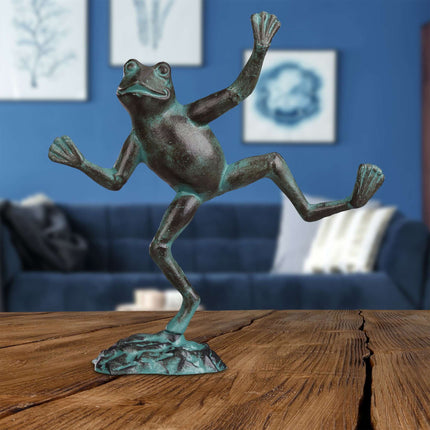 Garden figure frog