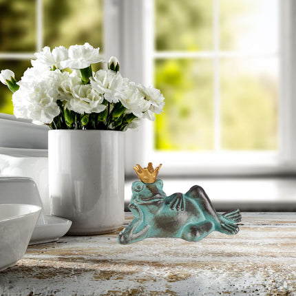 Garden figurine The Frog Prince