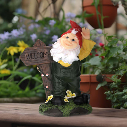 Gartenzwerg mit Willkommensschild
