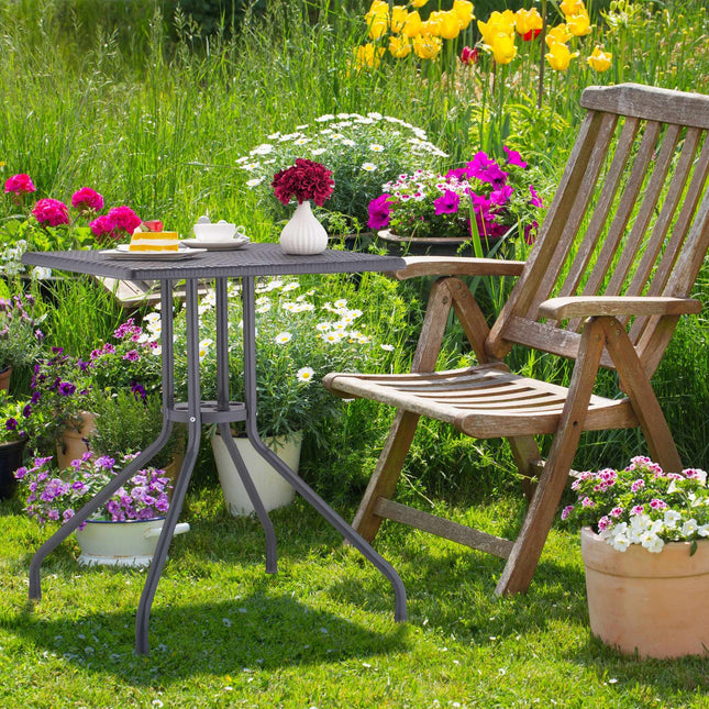 Gartentisch in grauer Rattanoptik