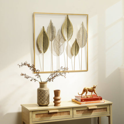 Gold Metal Wall Art with Leaf Design – 70x70 cm