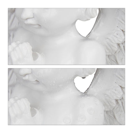 Grave angel praying