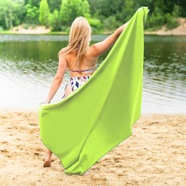 Green Microfibre Towel, 180x100 cm