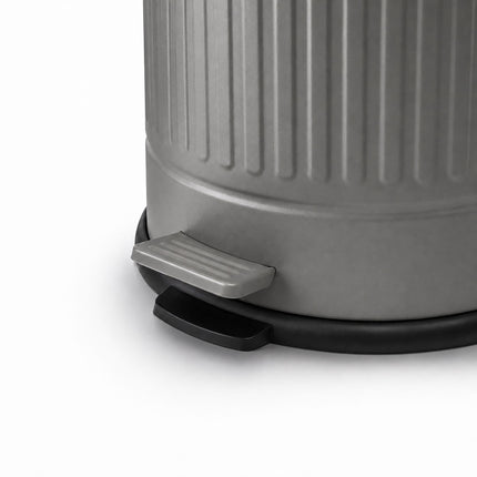 Grey Retro Pedal Bin, 12L Capacity, Soft-Close Lid
