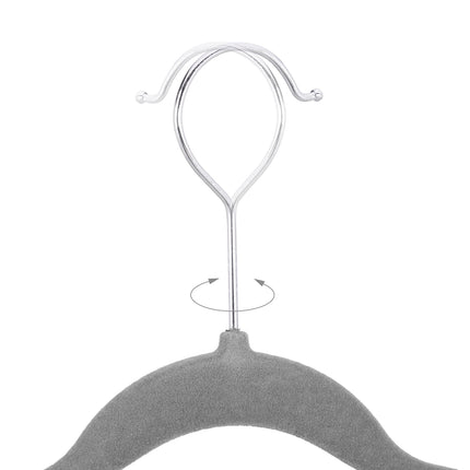 Hanger in velvet