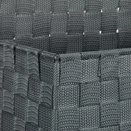 Hanging storage in fabric with 3 baskets