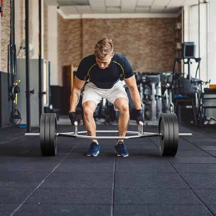 Hexagonální trap bar, zvýšená madla, 363 kg, standardní kotouče