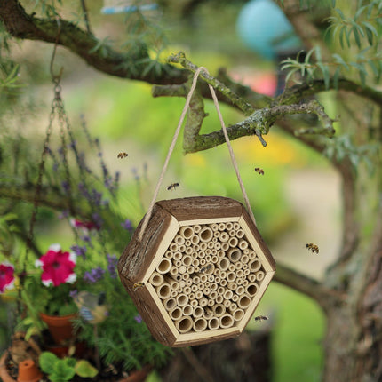 Insektenhotel hexagonal für Bienen