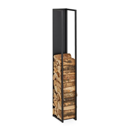 Hohes Holzregal mit Rückwand