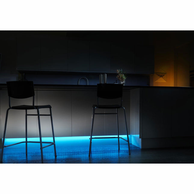Hue LightStrip Plus V4 2m Basisset mit Stecker