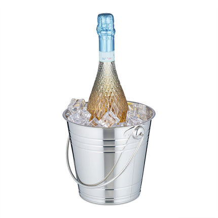 Eiswürfelschale mit Deckel