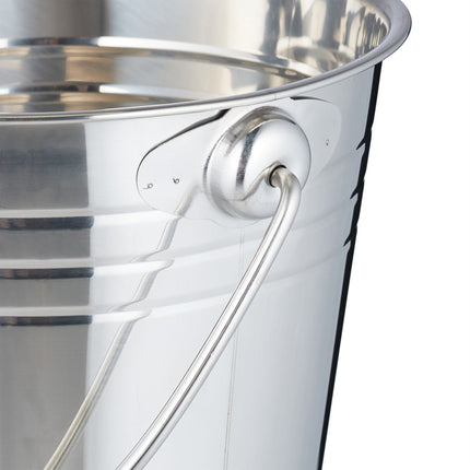 Eiswürfelschale mit Deckel
