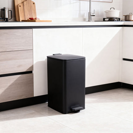 Küchenabfalleimer mit Fußpedal, 30L, Soft-Close-Deckel