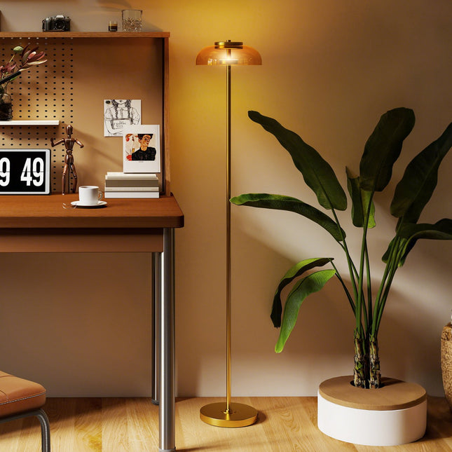LED Stehlampe, 3000K warmweißes Licht, Messing-Finish, Fußschalter