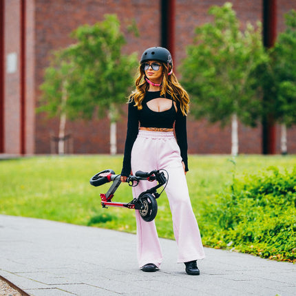 LED-Scooter mit verstellbarem Lenker, faltbares Design