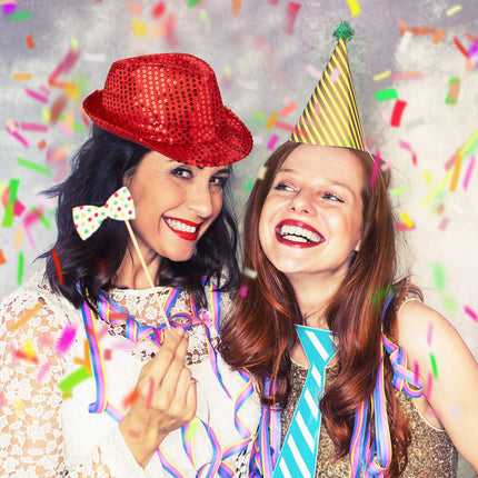 LED hat with sequins