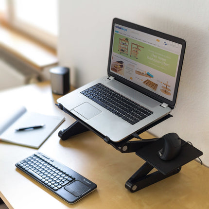 Laptop stand with adjustable fan