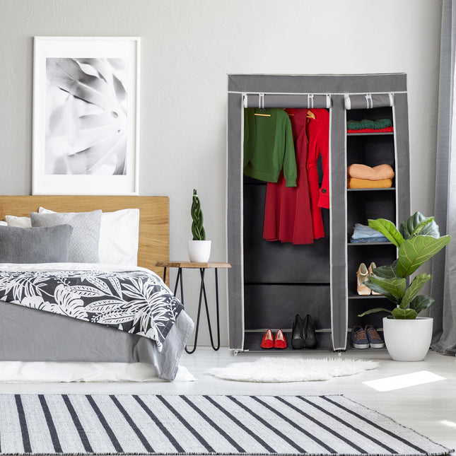Grande armoire en tissu avec tringle à vêtements