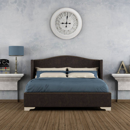 Large wall clock in nostalgic design