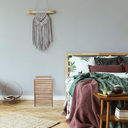 Laundry basket in walnut