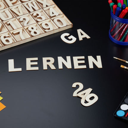 Letters en cijfers in hout 144 onderdelen