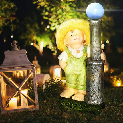Gartendekoration „Kleiner Junge mit Laterne“ mit Solar-LED-Licht, 56 cm
