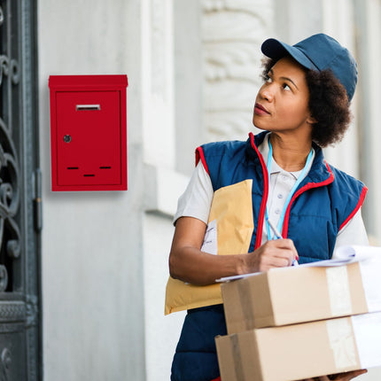 Briefkasten mit Namensschild
